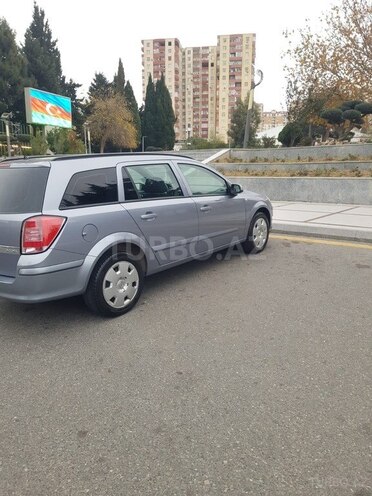 Opel Astra 2009, 130,000 km - 1.4 l - Bakı