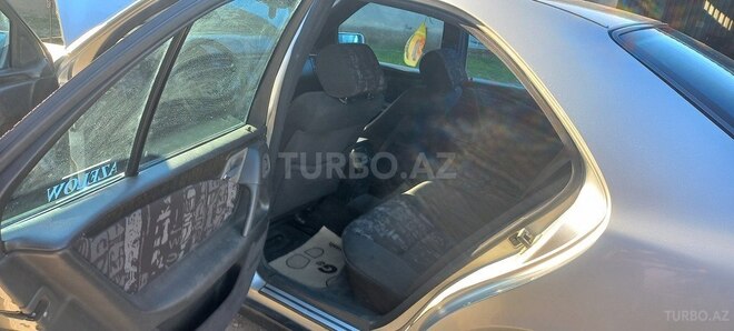 Mercedes E 200 1996, 250,000 km - 2.0 l - Masallı