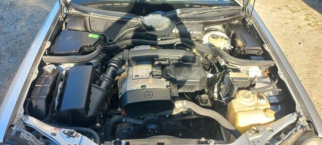 Mercedes E 200 1996, 250,000 km - 2.0 l - Masallı