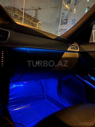 Mercedes E 250 2013, 263,000 km - 2.2 л - Bakı