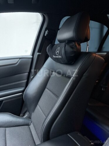 Mercedes E 250 2013, 263,000 km - 2.2 л - Bakı