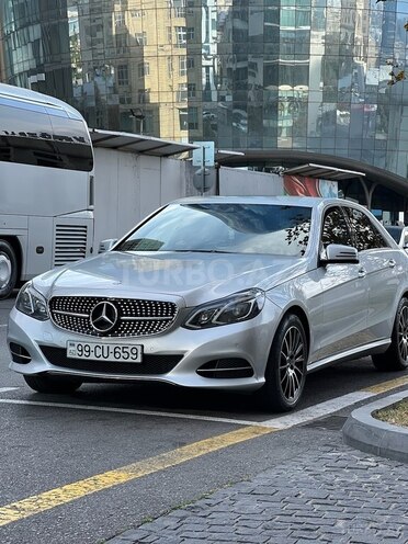 Mercedes E 250 2013, 263,000 km - 2.2 л - Bakı