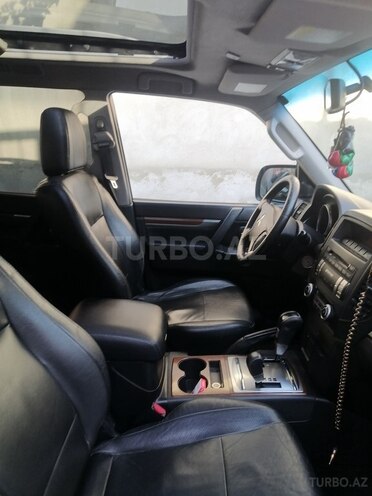 Mitsubishi Pajero 2008, 174,000 km - 3.0 l - Bakı
