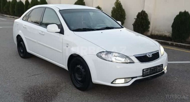 Daewoo Gentra 2014, 337,782 km - 1.5 l - Quba