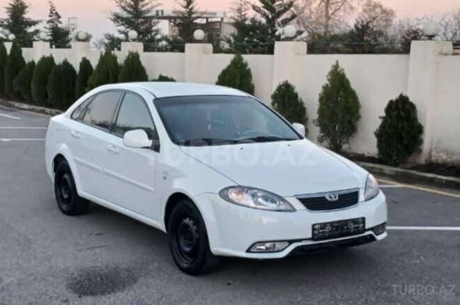 Daewoo Gentra 2014, 337,782 km - 1.5 l - Quba