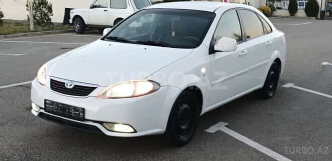 Daewoo Gentra 2014, 337,782 km - 1.5 l - Quba
