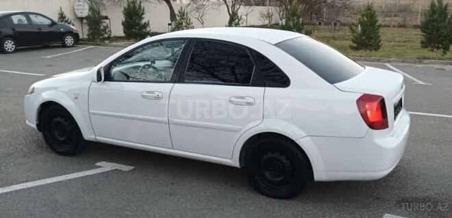 Daewoo Gentra 2014, 337,782 km - 1.5 l - Quba