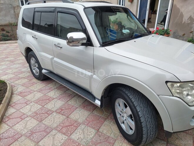 Mitsubishi Pajero 2008, 210,000 km - 3.0 л - Bakı