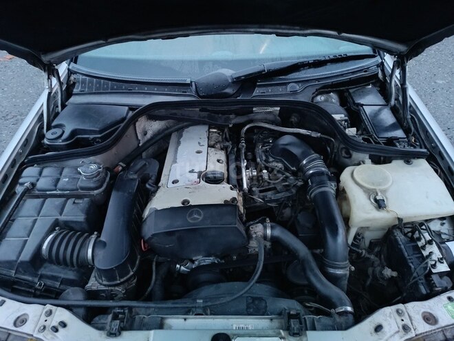 Mercedes C 200 2000, 156,724 km - 2.0 l - İsmayıllı