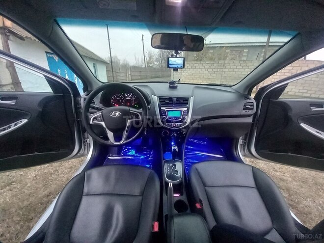 Hyundai Accent 2014, 20,700 km - 1.4 л - Ağdaş