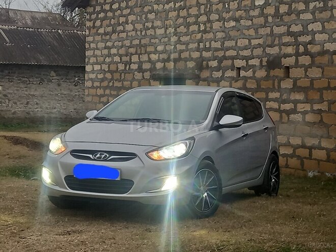 Hyundai Accent 2014, 20,700 km - 1.4 л - Ağdaş