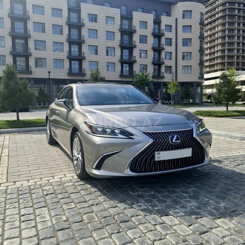 Lexus ES 300h 2021, 24,000 km - 2.5 l - Bakı