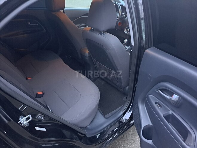 Kia Rio 2015, 106,450 km - 1.6 l - Gəncə