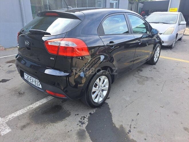 Kia Rio 2015, 106,450 km - 1.6 l - Gəncə