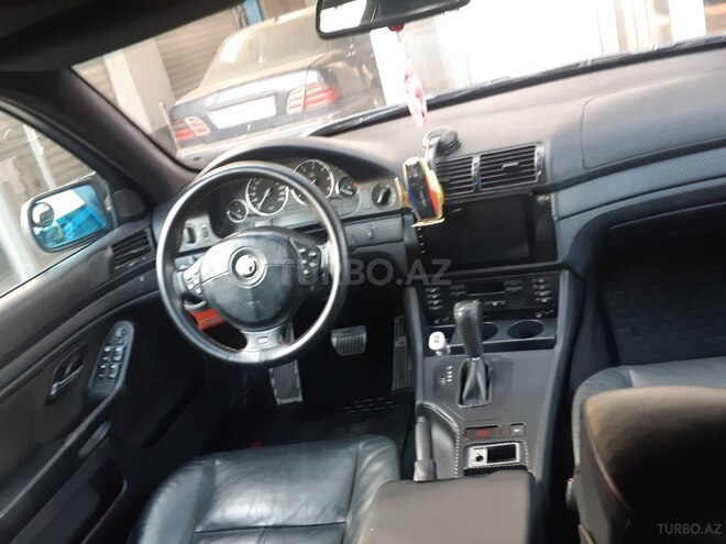 BMW 528 1998, 265,864 km - 2.8 l - Astara