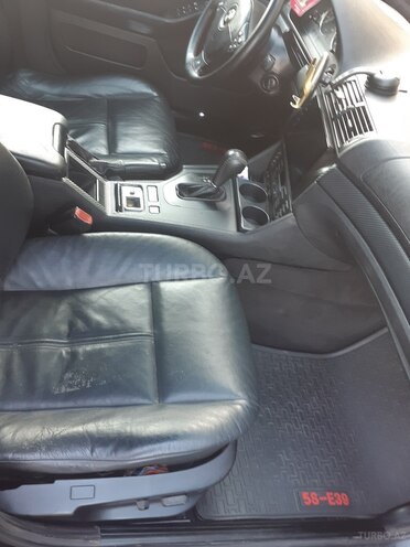 BMW 528 1998, 265,864 km - 2.8 l - Astara