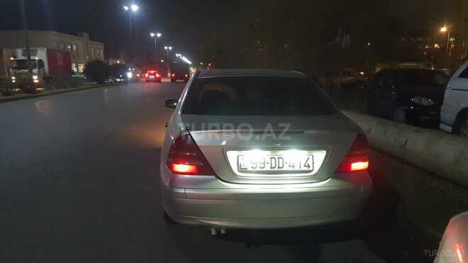 Mercedes C 200 2000, 200,000 km - 2.0 l - Bakı