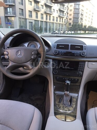 Mercedes E 220 2007, 296,256 km - 2.2 l - Bakı