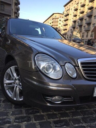 Mercedes E 220 2007, 296,256 km - 2.2 l - Bakı