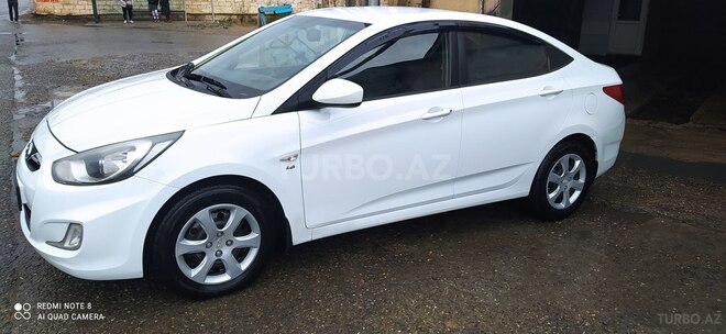 Hyundai Accent 2011, 167,760 km - 1.6 l - Bakı