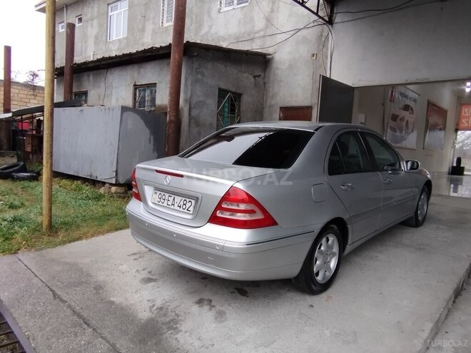 Mercedes C 200 2000, 233,400 km - 2.0 l - Bakı