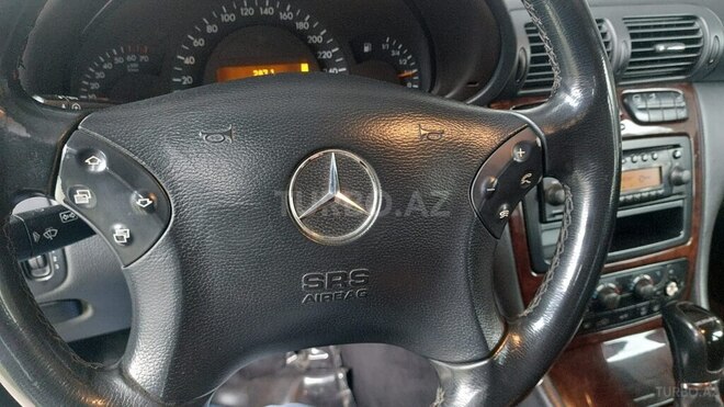 Mercedes C 200 2000, 233,400 km - 2.0 l - Bakı