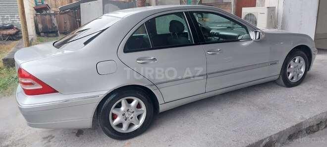Mercedes C 200 2000, 233,400 km - 2.0 l - Bakı