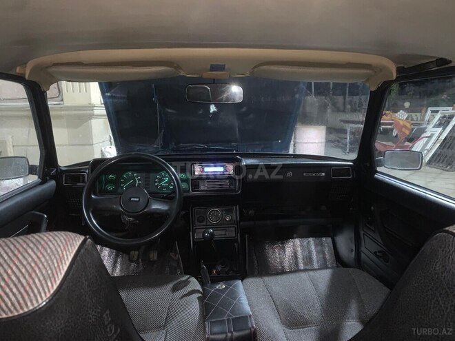 LADA (VAZ) 2107 2001, 95,000 km - 1.6 l - Salyan
