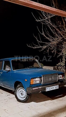 LADA (VAZ) 2107 2001, 95,000 km - 1.6 l - Salyan
