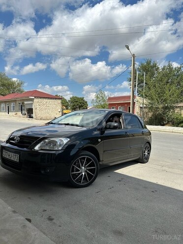 Toyota Corolla 2005, 97,200 km - 1.4 л - Şabran