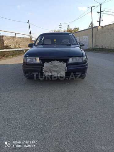 Opel Vectra 1993, 180,000 km - 1.6 l - Bakı