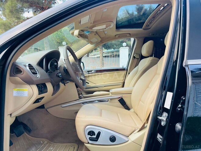 Mercedes ML 350 2010, 210,886 km - 3.5 l - Bakı