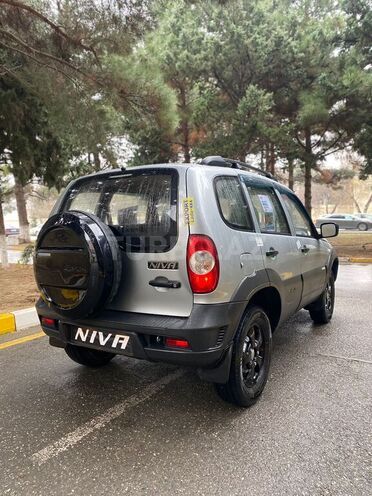 Chevrolet Niva 2015, 19,200 km - 1.7 l - Xırdalan