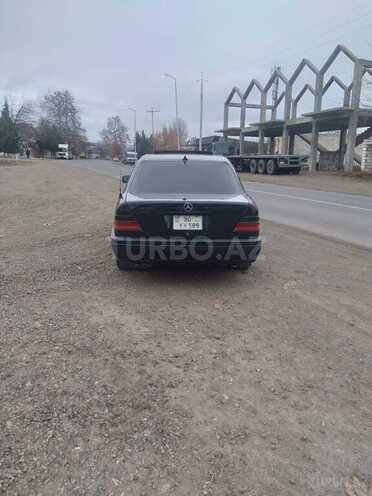 Mercedes C 220 1995, 384,000 km - 2.2 l - Bakı