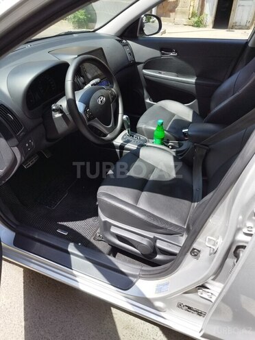 Hyundai i30 2010, 83,000 km - 1.6 l - Bakı