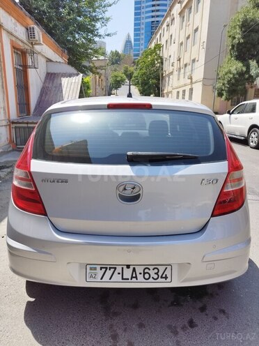 Hyundai i30 2010, 83,000 km - 1.6 l - Bakı