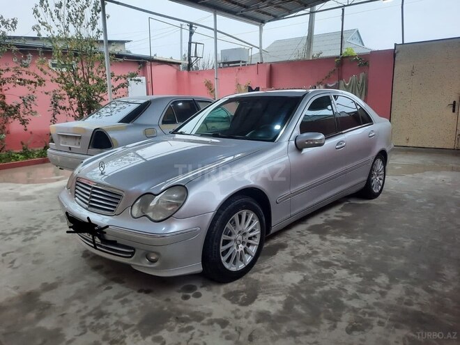 Mercedes C 240 2001, 300,000 km - 2.4 l - Şirvan