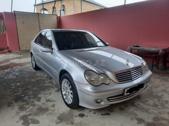 Mercedes C 240 2001, 300,000 km - 2.4 l - Şirvan