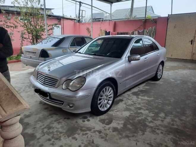 Mercedes C 240 2001, 300,000 km - 2.4 l - Şirvan