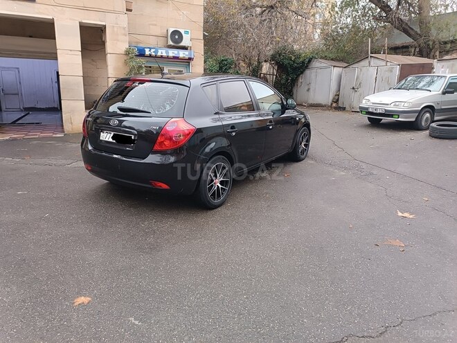 Kia Ceed 2007, 400,000 km - 1.6 l - Bakı