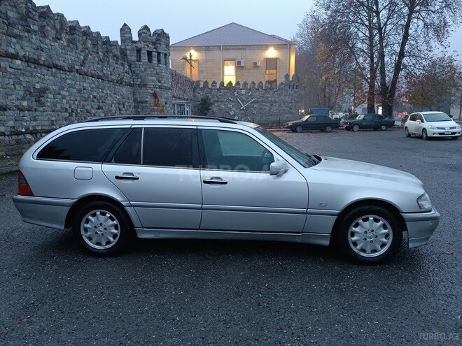 Mercedes C 200 2000, 156,700 km - 2.0 л - İsmayıllı