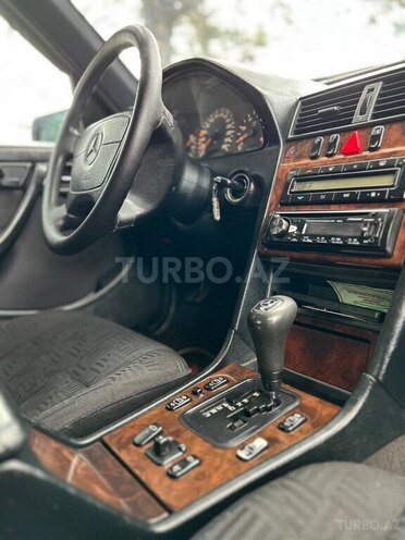 Mercedes C 240 1998, 299,586 km - 2.4 l - Şabran