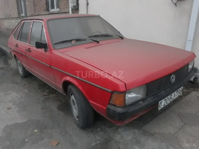 Volkswagen Passat 1978, 245,580 km - 1.6 л - Gəncə