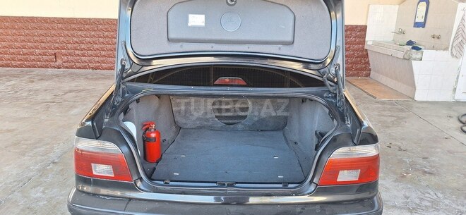BMW 528 1998, 368,900 km - 2.8 l - Sabirabad