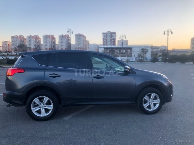 Toyota RAV4 2014, 259,400 km - 2.2 l - Sumqayıt