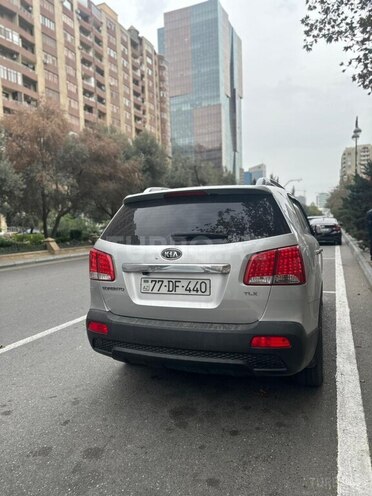 Kia Sorento 2010, 192,000 km - 2.0 l - Bakı