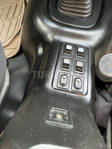GAZ 31105 2006, 320,000 km - 2.4 l - Bakı