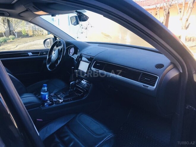 Volkswagen Touareg 2011, 133,000 km - 3.6 l - Bakı