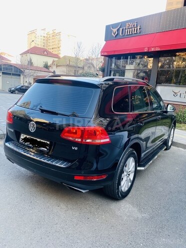 Volkswagen Touareg 2011, 133,000 km - 3.6 l - Bakı
