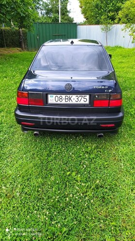 Volkswagen Vento 1994, 100,000 km - 1.9 л - Balakən